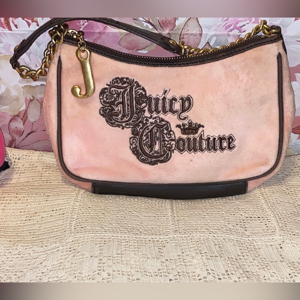 Juicy shoulder bag.